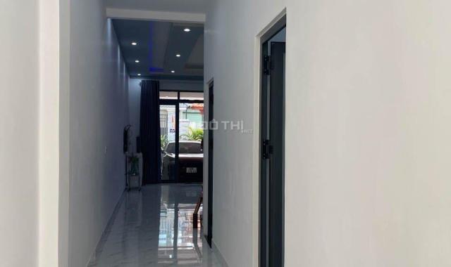 Nhà mới 118m2 gần chợ Nhỏ Tân Hiệp, hẻm thông xe hơi gần đường Nguyễn Ái Quốc giá 4.395 tỷ