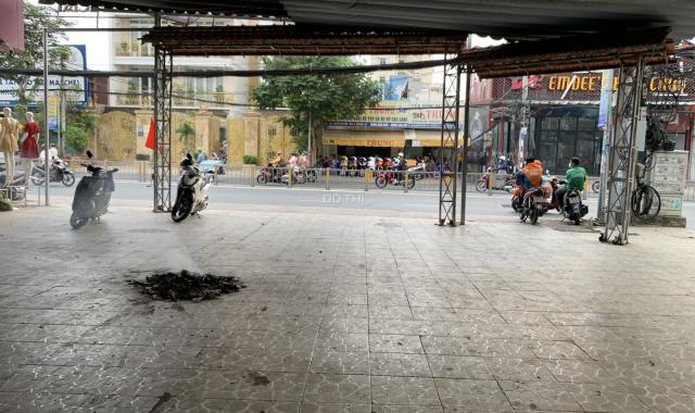 Cho thuê nhà 2 MT 142 Nguyễn Thị Thập, P. Bình Thuận, Quận 7, TP. HCM. 17 x 40m, 170tr