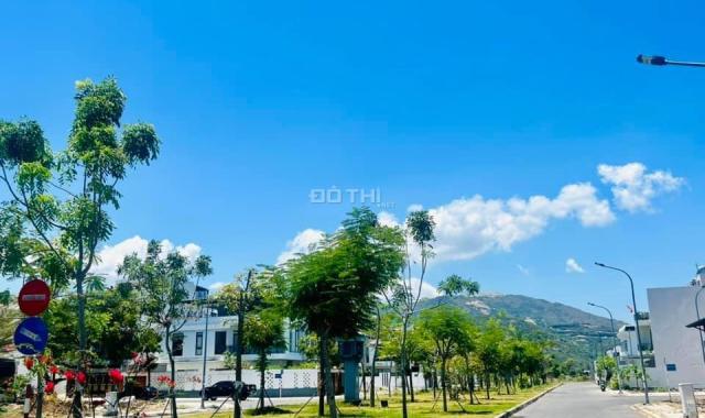 Mỹ Gia gói 5 Thái Hưng, lô góc đẹp Đông Nam giá 37 tr/m2