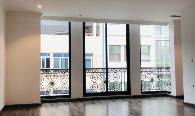 Bán nhà mặt phố Cao Bá Quát Ba Đình 130m2 Mặt tiền 6.6m sổ vuông full thổ cư xây toà nhà cực đỉnh