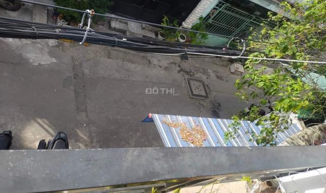 Đường xe tải, hẻm 73 Ni Sư Huỳnh Liên, 45 m2, 2PN. Chỉ 1 tỷ 900