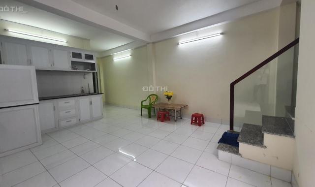 Gấp bán - nhà Phạm Văn Hai - Lê Văn Sỹ - Nguyễn Trọng Tuyển 56m2 x 2T, 3PN, 5,25 tỷ