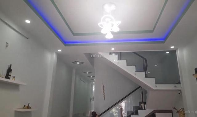 Nhà mới: 4x23m 1 trệt 1 lầu (4PN - 3WC) hẻm lớn xe hơi để trong sân