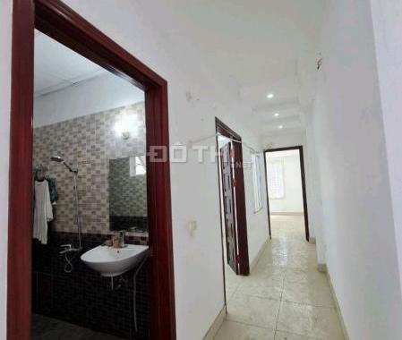 Bán nhà Trần Quang Diệu, Hoàng Cầu, 50m2, ô tô, view thoáng, kinh doanh, Đống Đa, 9,56 tỷ