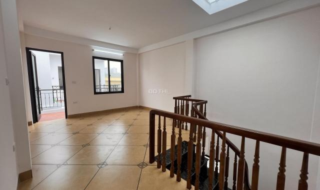 Nhà mới tinh cực đẹp, rẻ nhất phố Xuân La, Tây Hồ (gần DH nội vụ) 36m2, 5 tầng, nội thất xịn ở ngay
