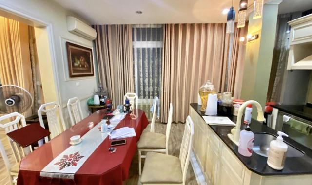 Chủ nhà cần bán nhà Giang Văn Minh Ba Đình thang máy ôtô. DT 110m2, MT 12m, 8 tầng. Giá nhỉnh 40tỷ