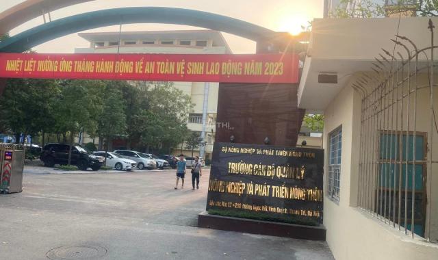 Tôi chính chủ cần bán gấp lô nhà đất 70m2 tặng nhà cấp 4 mặt tiền 6,2m tại Thanh Trì