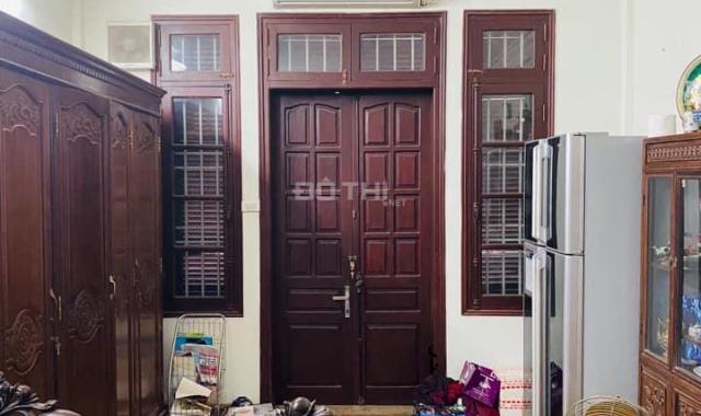 Hạ sốc 82m2 8T mặt phố thang máy Quận Ba Đình 36 tỷ Nguyễn Thiệp