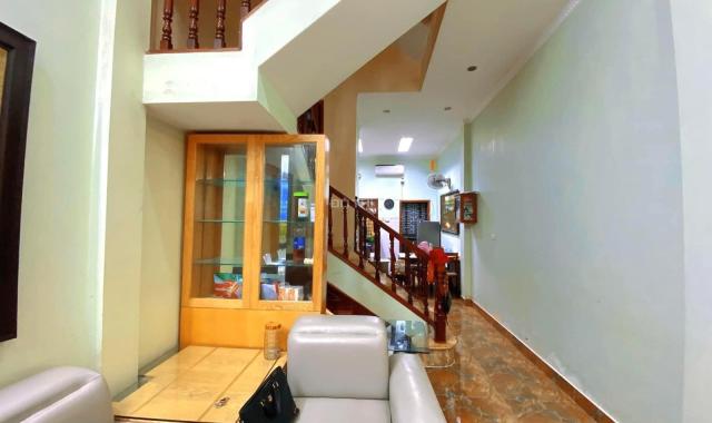 Cực hiếm phố Trần Cung - phân lô - ô tô đỗ cửa - 40m2 x 5 tầng - chỉ 7tỷ