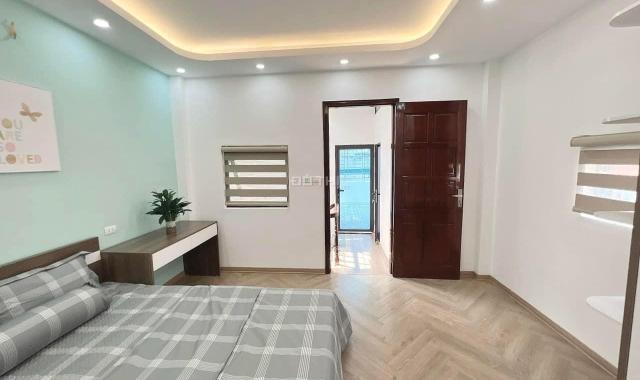 Bán nhà Tam Trinh, 60m2 x 5T x 5.6 tỷ, ngõ thông - thoáng trước sau