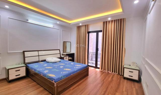 Bán nhà  phố 3 ô tô tránh kinh doanh thang máy Yên Xá DT 62m2 8T, giá 12 tỷ