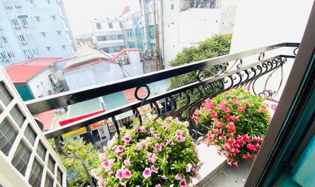 Bán Gấp Nhà Mặt Phố Nguyễn Văn Tuyết Đống Đa Kinh Doanh 300Tr/Tháng DT 190M 10T MT 7M Giá 89.9Tỷ