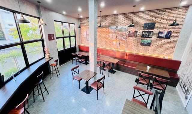 Nhà trệt lầu và sân thượng vị trí đẹp mặt tiền Mạc Thiên Tích, Xuân Khánh, Ninh Kiều, Cần Thơ