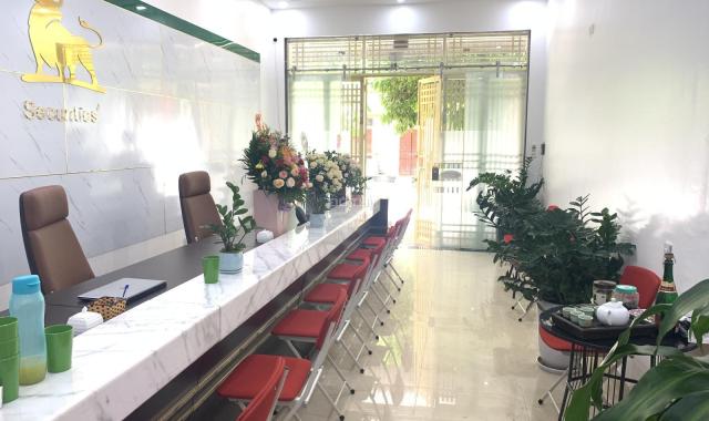 Cần bán nhà mặt đường Hoàng Diệu, Thanh Bình, TP. Ninh Bình rẻ hơn thị trường