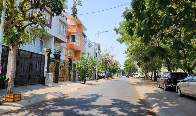 Bán đất 3 nền KDC Đông Thủ Thiêm DT: 6x18m và 6x22m Và 6x20m