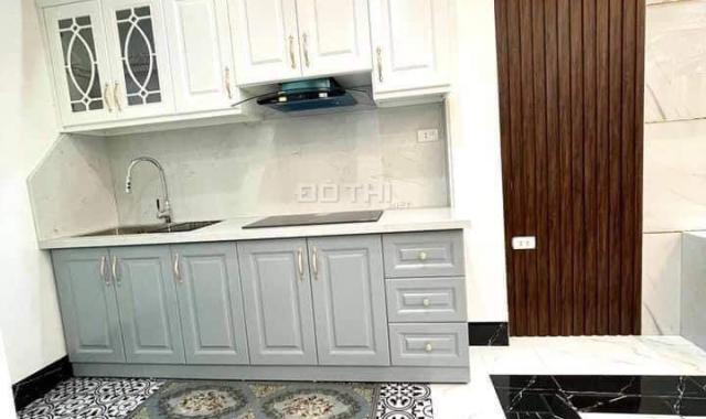 Siêu hot! Bán nhà Xuân La - Tây Hồ. DT 35m2*5T giá 4.0tỷ (ô tô đỗ cửa)