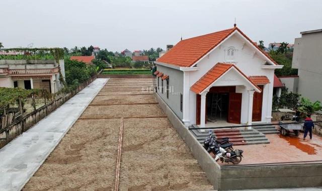 Nhà 100m2 xây mới và sân 164m2 TDTSD 264m2 full thổ cư SĐCC