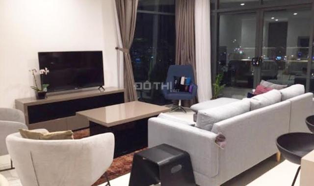 Cho thuê căn hộ City Garden tầng cao 3pn, 146m2 bàn giao đầy đủ nội thất