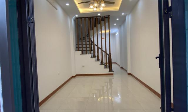 Bán nhà 4 tầng 40m2 gần ĐH Phenika, KĐT Đô nghĩa cực thoáng