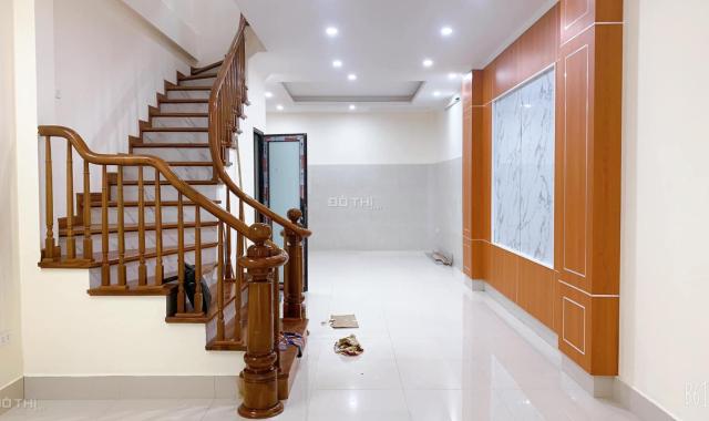 Nhà Lò Đúc - phố cổ - ngõ thông - 30m2 ô tô tránh - nhà mới full đồ - 4.95 tỷ