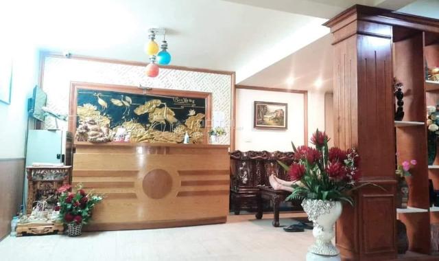 Bán nhà mặt Phố Vọng Đại La 200m2 mặt tiền 6.6m 50 tỷ - 3 mặt thoáng