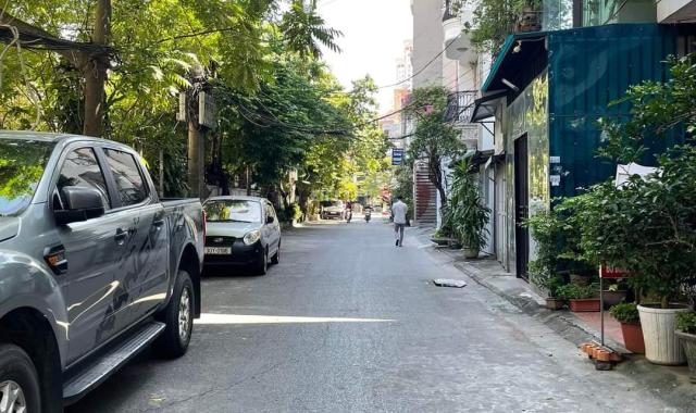 Tòa văn phòng cực đẹp, đường 3 ô tô tránh có vỉa hè, Xuân Thủy, Nguyễn Phong Sắc, 105m2 7 tầng