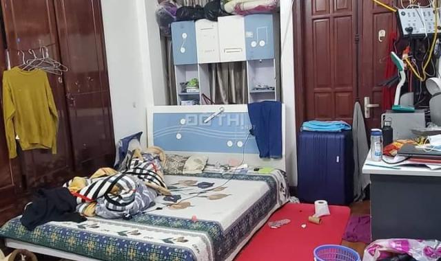 Cầu giấy - nhà 2 thoáng - dân chắc nịch - gần phố - tiện ích tuyệt vời