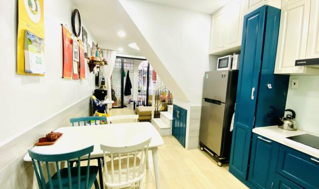Nhà kiến trúc sư thiết kế, mới, đẹp, giá rẻ 0916853263
