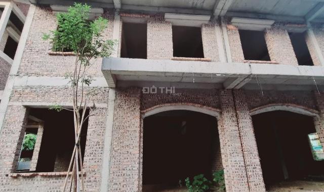 Bán gấp lô góc 2 mặt tiền, mặt tiền 18m giá 17,4 tỷ tại bán đảo Linh Đàm