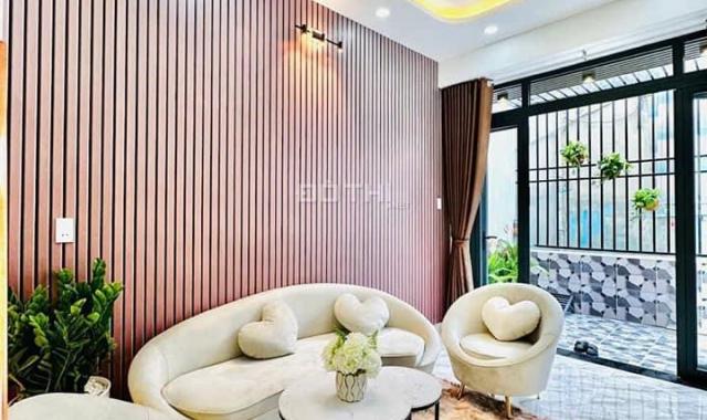 Nhà giá rẻ Gò Vấp, mới đẹp rộng rãi thoáng mát 0916853263
