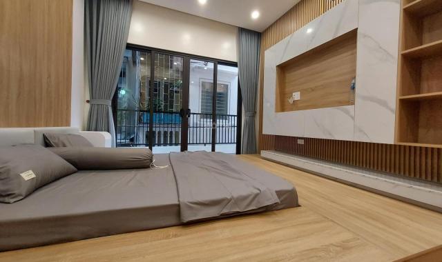 Bán nhà Giáp Bát, 45m2 x 5T - ô tô cách 30m - nhà mới
