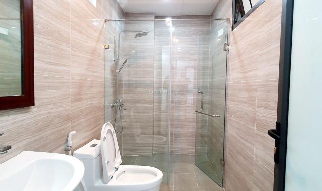 Bán nhà Giáp Bát, 45m2 x 5T - ô tô cách 30m - nhà mới