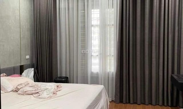 Bán nhà Nguyễn Khang Cầu Giấy. DT 42m2, 5 tầng - ô tô tránh - Nhà mới xây - giá 4.9 tỷ - 0917901333