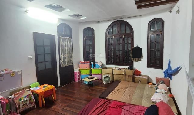 Nhà phân lô Kim Mã - ô tô tránh đỗ vỉa hè 5 tầng mặt tiền 6m 80m2 22.5 tỷ
