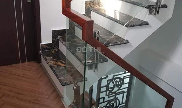 Bán nhà Vạn Phúc, phân lô, vỉa hè, vô cùng đẳng cấp, ô tô chạy quanh nhà, kinh doanh đỉnh
