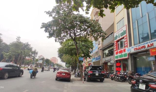 Bán gấp tòa nhà mặt phố Hoàng Quốc Việt quận Cầu Giấy 291m2 mặt tiền 8m, xây 9T nhỉnh 170 tỷ