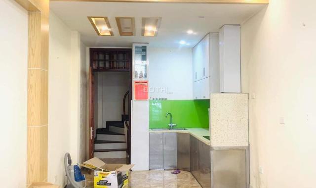 Nhà mặt phố Nguyễn Huy Tự, 30m2 x 5 tầng, 20 triệu/tháng, giá 13.8 tỷ, 0867195893
