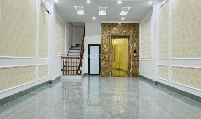 Bán nhà Lương Khánh Thiện, 42m2 x 6T - ô tô đỗ cửa - thang máy