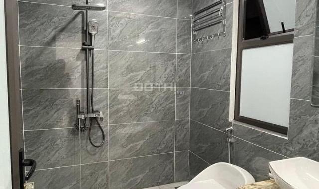 Bán nhà Lương Khánh Thiện, 42m2 x 6T - ô tô đỗ cửa - thang máy