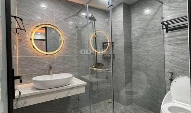 Bán nhà Lĩnh Nam, dân xây 2 thoáng 50m2*5tầng, ngõ 3m. Giá: 4,1 tỷ