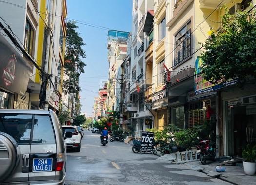 6.8 tỷ nhà mặt phố Trần Đăng Ninh 40m2 4 tầng mặt tiền 4m