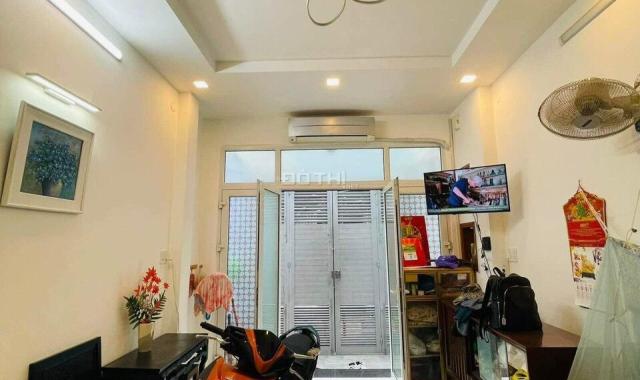 Chính chủ cần bán gấp nhà khu Cư Xá Đô Thành Phường 4 Quận 3