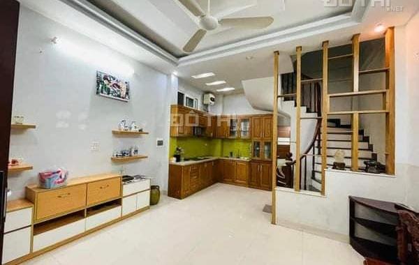 Bán nhà phân lô, siêu hiếm, ô tô đỗ, vào nhà, kinh doanh nhộn nhịp tại Đa Sỹ