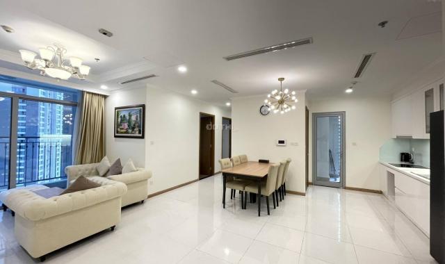 Bán căn hộ Vinhomes Central Park 3PN, 108m2 nội thất cao cấp tầng trung