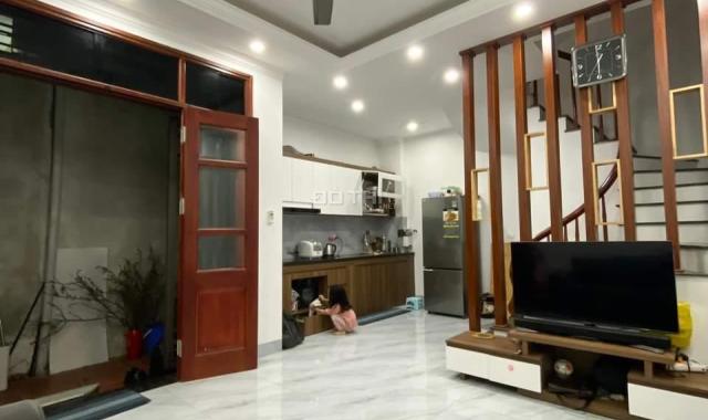 Nhỉnh 3 tỷ nhà Văn Phú 41m2, 5 tầng ô tô đỗ cửa nhà đẹp y hình