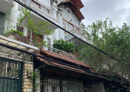 Bán căn nhà 1 sẹc Nguyễn Văn Hưởng, Thảo Điền giá 13 tỷ