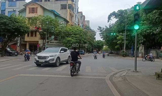 Nhỉnh 12 tỷ nhà mặt phố Hà Cầu 50m2 5 tầng mặt tiền 5m kinh doanh sầm uất