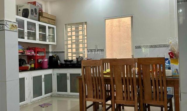 Không có căn thứ 2 ở Q10, căn góc - 5 tầng BTCT - 64m2, 5PN, an ninh - nhỉnh 8 tỷ