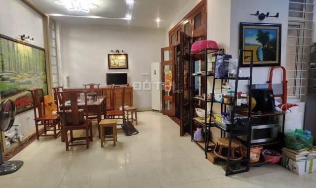 Bán nhà Văn Quán, lô góc, 1 nhà ra phố, dân xây, DT 48m2, 5 tầng, MT 4.5m giá hơn 5 tỷ