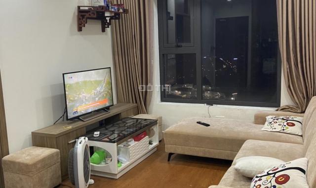 Bán căn hộ 1 ngủ + 1, full nội thất, tầng cao view hồ tại Nam Từ Liêm, giá 1 tỷ 5 bao phí